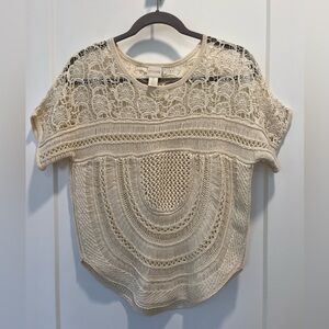 Chico’s Cream Open Knit and Lace Top EUC Chico’s size 0 / US 4/6